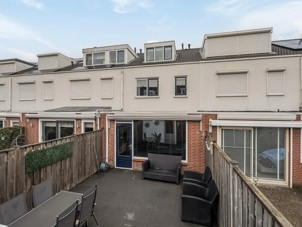 Mazurkastraat 30, Barendrecht