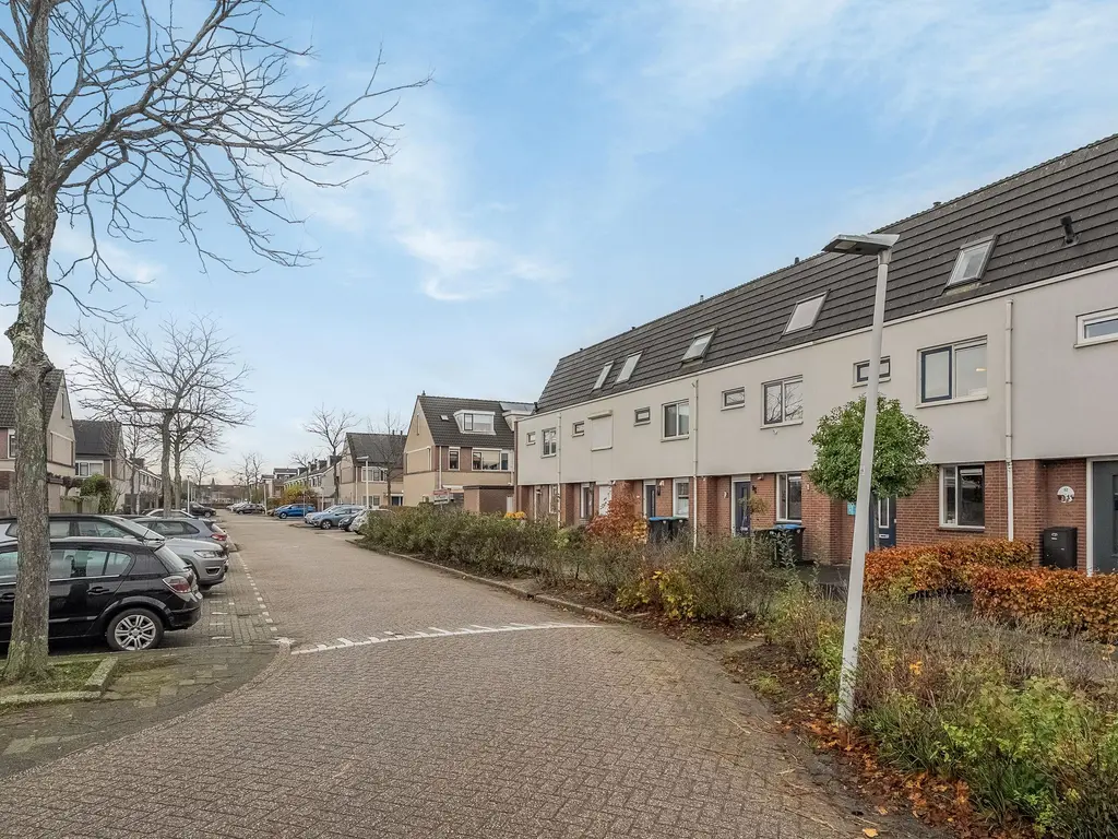 Mazurkastraat 30, Barendrecht