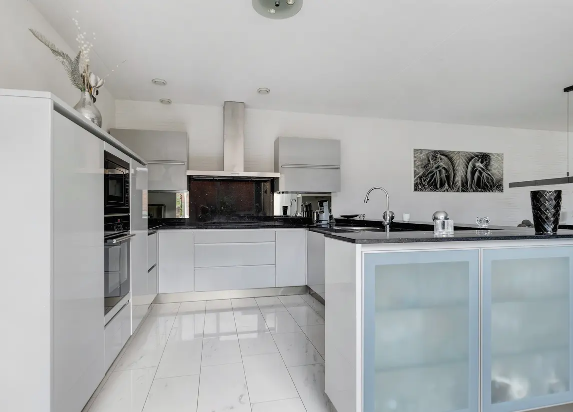 Van der Linden-akker 1