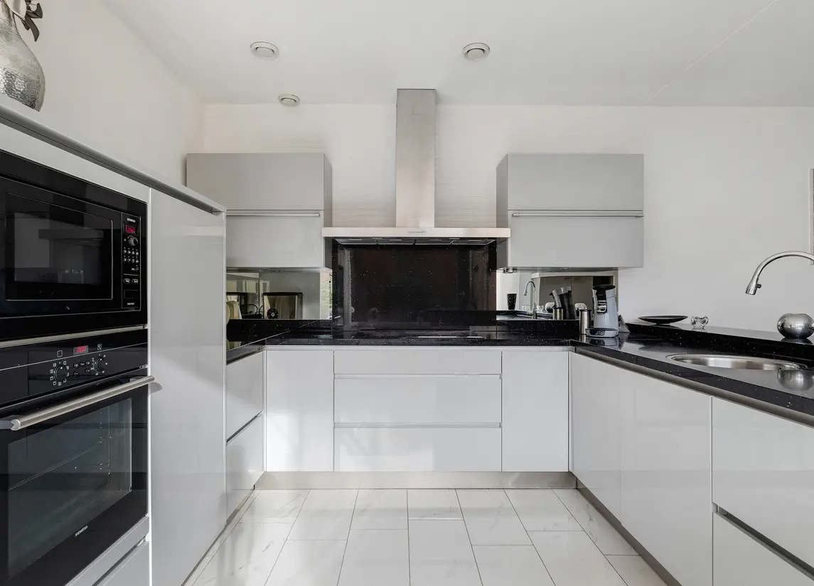 Van der Linden-akker 1