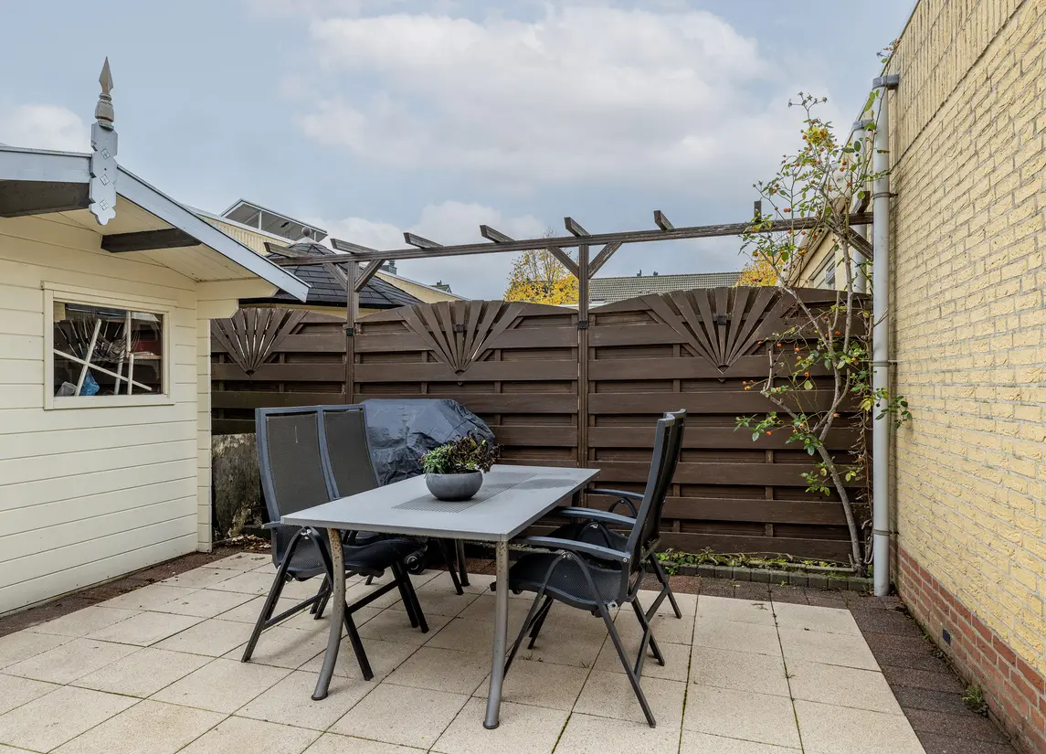 Van der Linden-akker 1