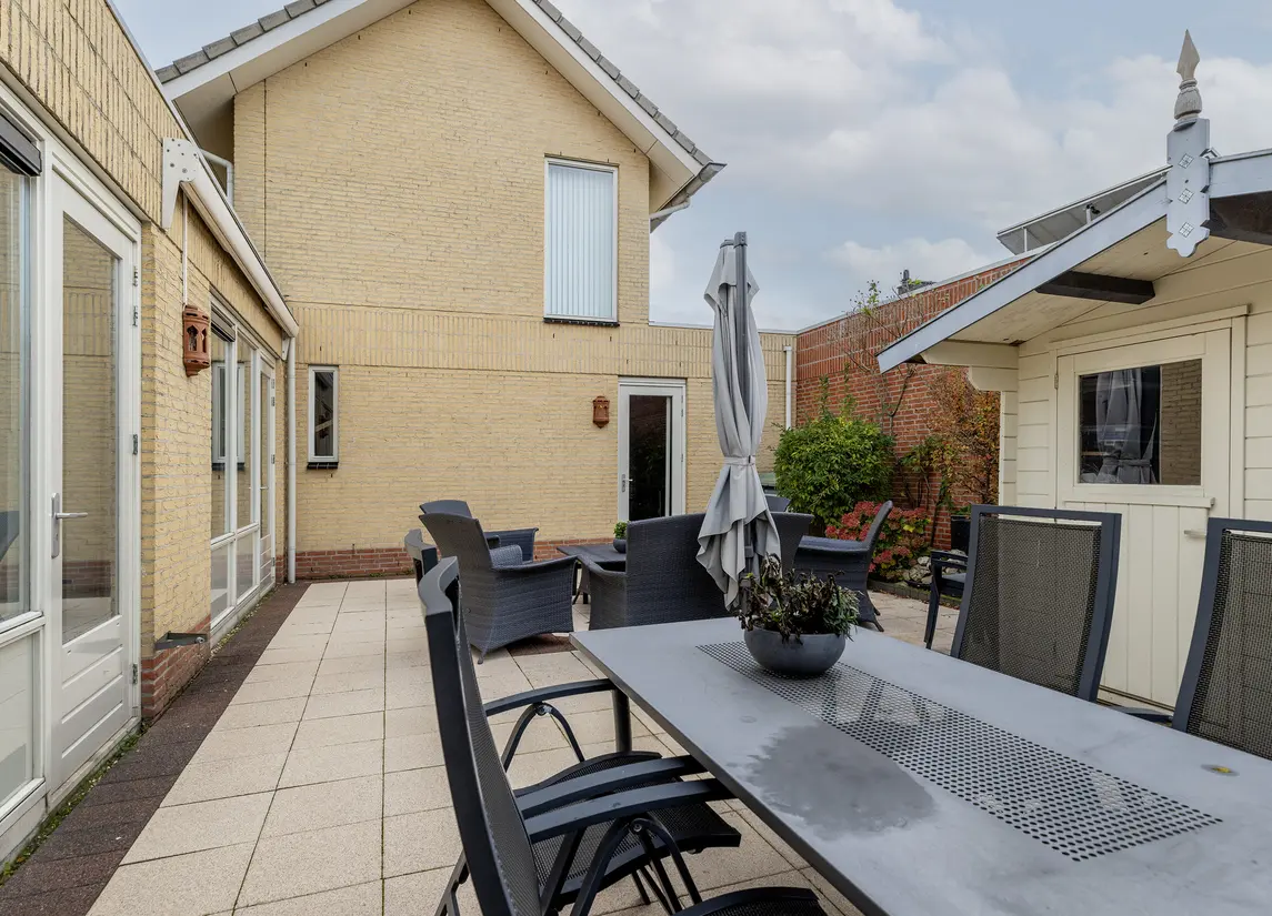 Van der Linden-akker 1