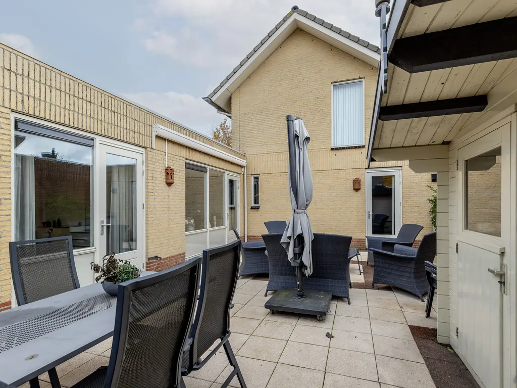 Van der Linden-akker 1, BARENDRECHT