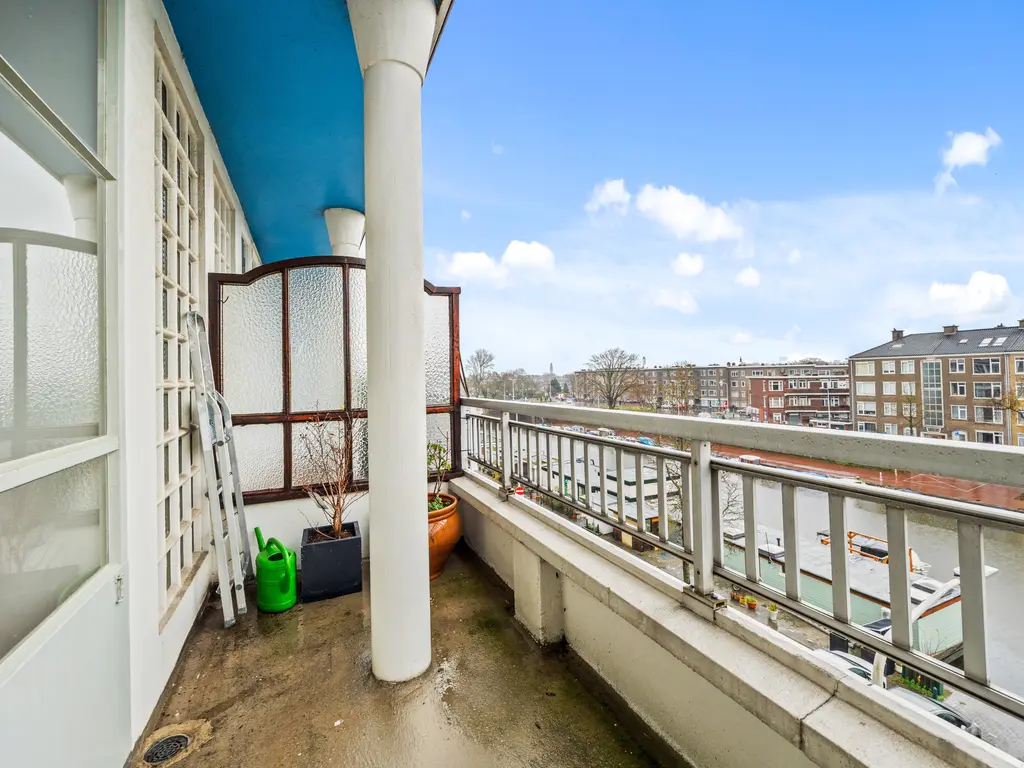 Veenendaalkade 77, Den Haag