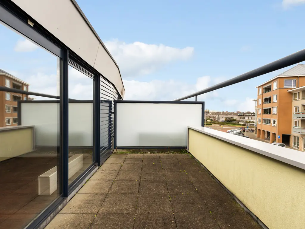 Puccinistraat 73, CAPELLE AAN DEN IJSSEL