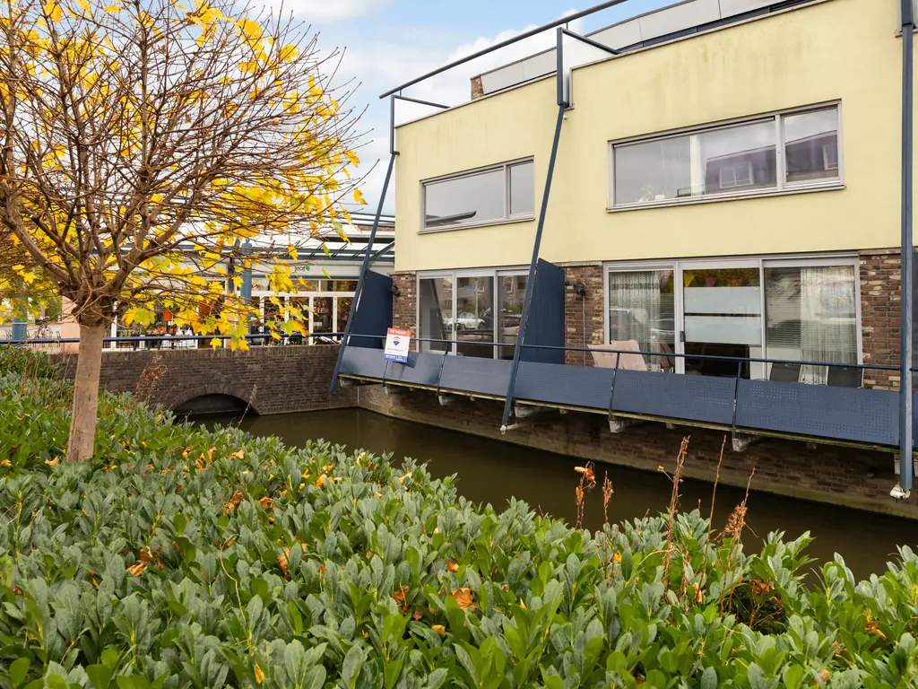 Puccinistraat 73, CAPELLE AAN DEN IJSSEL