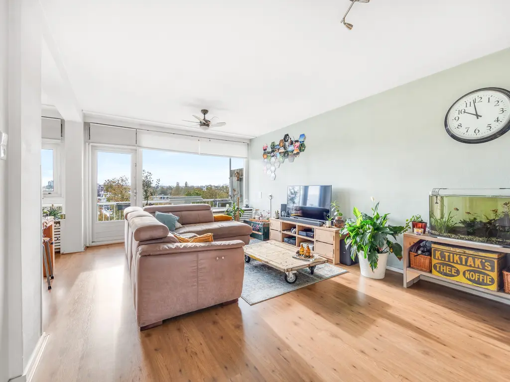 Burgemeester Keijzerlaan 193, Leidschendam