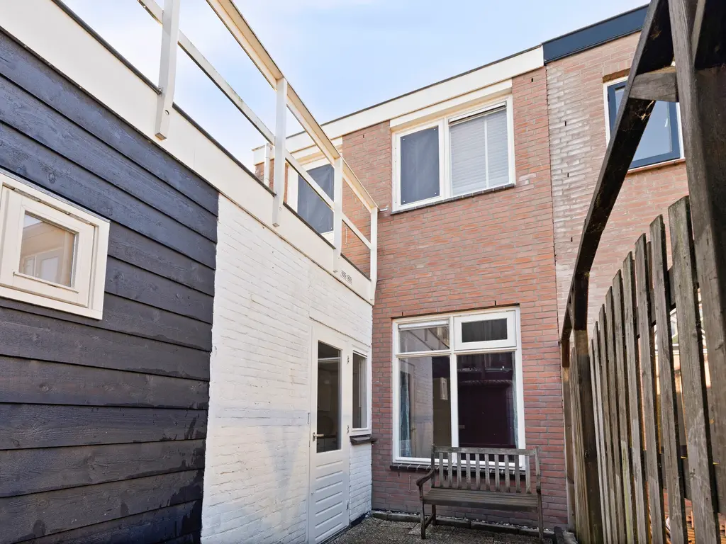 Bloemstraat 8, Leiden