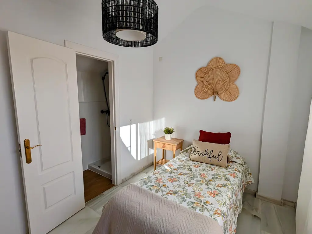 Calle Jilguero 6 B , FUENGIROLA