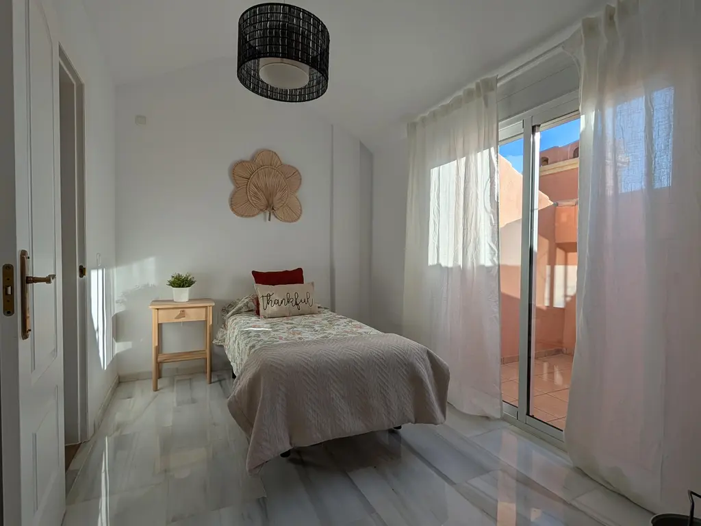 Calle Jilguero 6 B , FUENGIROLA