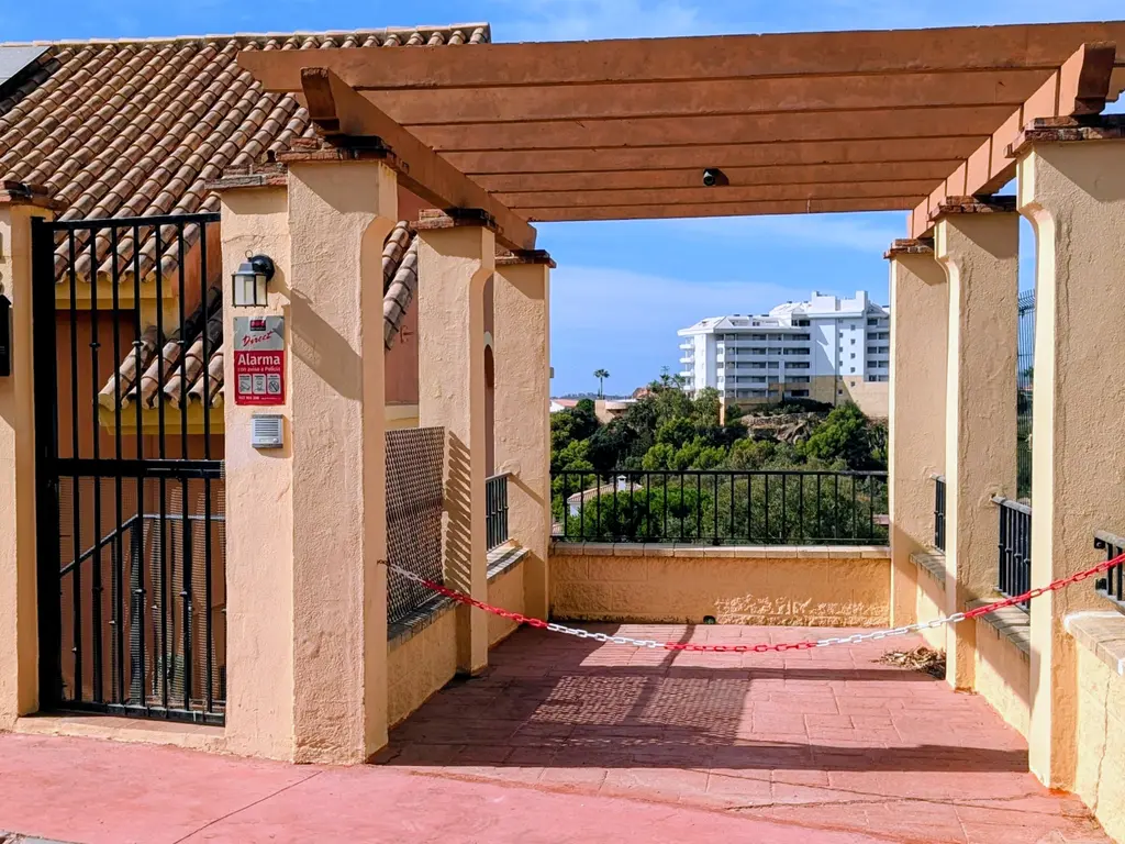 Calle Jilguero 6 B , FUENGIROLA