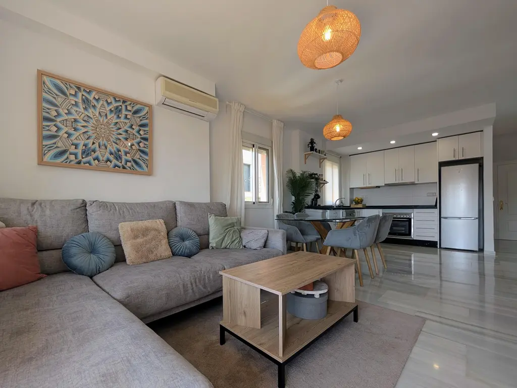 Calle Jilguero 6 B , FUENGIROLA