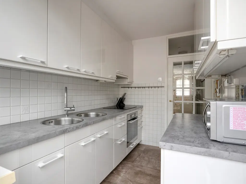 Nicolaas Maeslaan 7, Oegstgeest