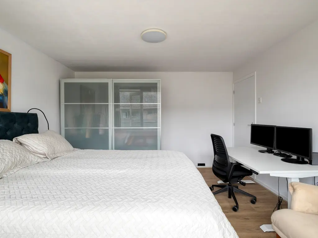 Nicolaas Maeslaan 7, Oegstgeest