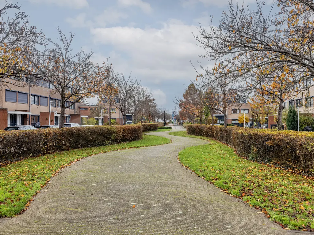 Cantatelaan 27, BARENDRECHT