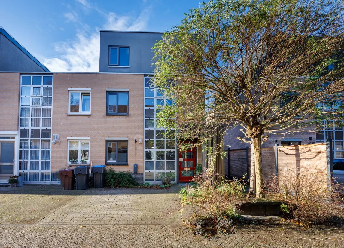 Ann Burtonstraat 12