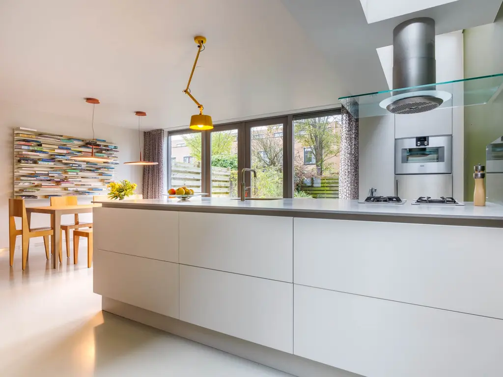 Ann Burtonstraat 12, Leiden