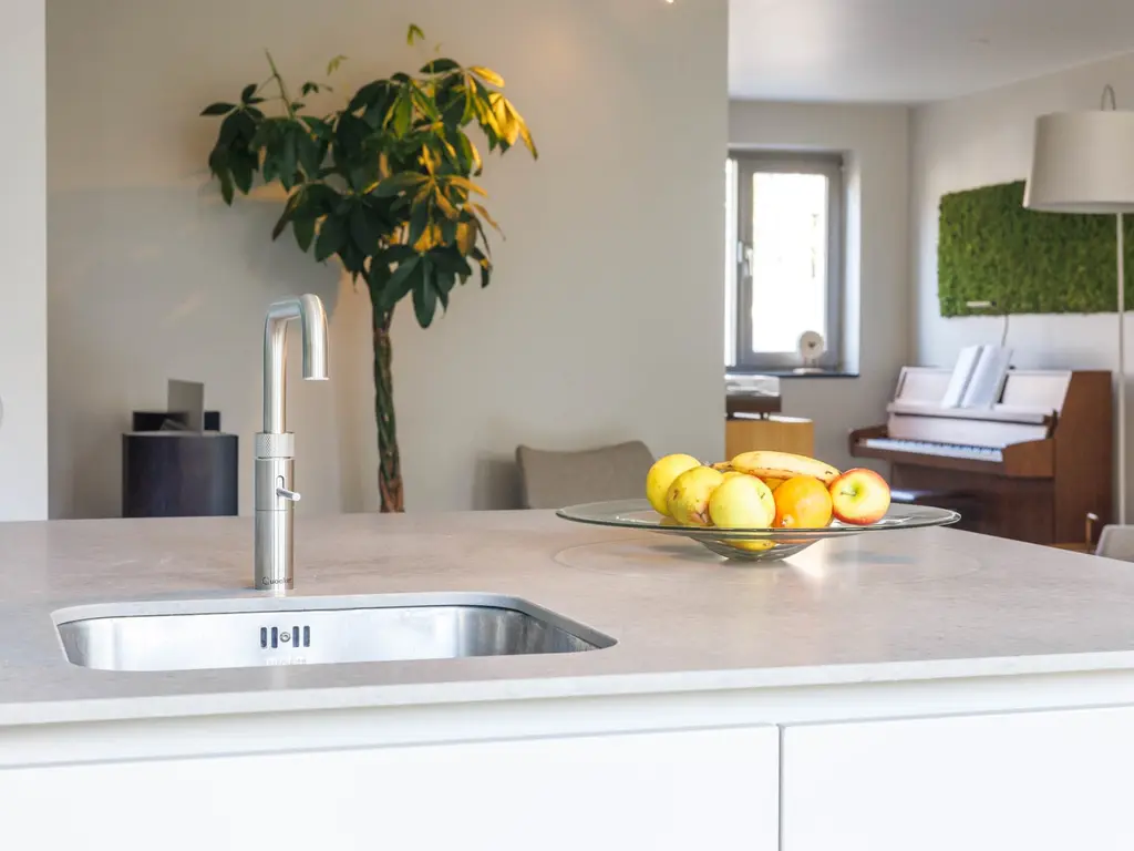 Ann Burtonstraat 12, Leiden