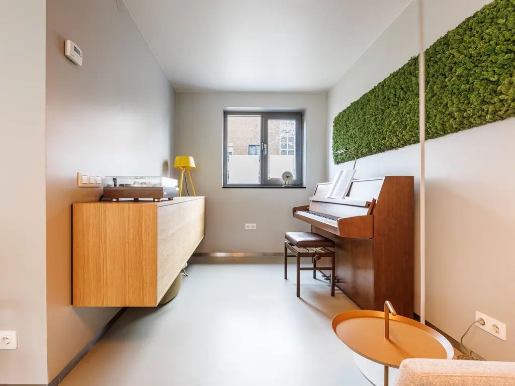 Ann Burtonstraat 12, Leiden