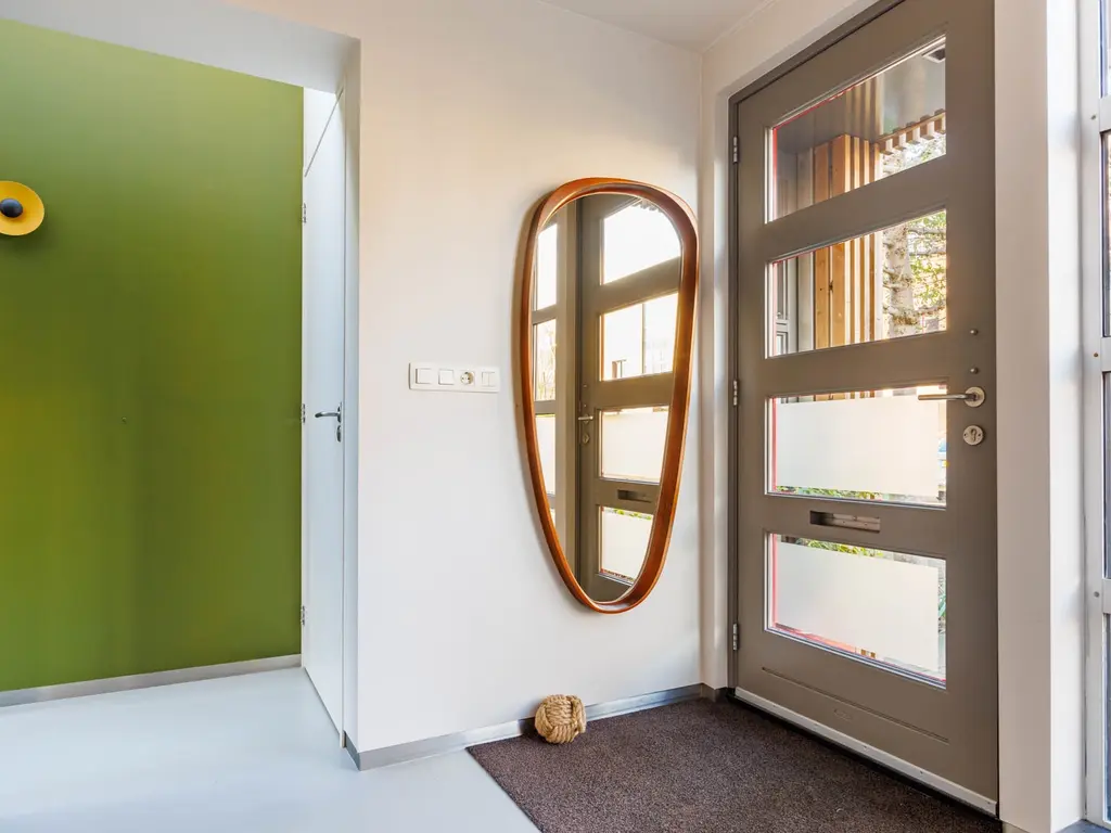 Ann Burtonstraat 12, Leiden