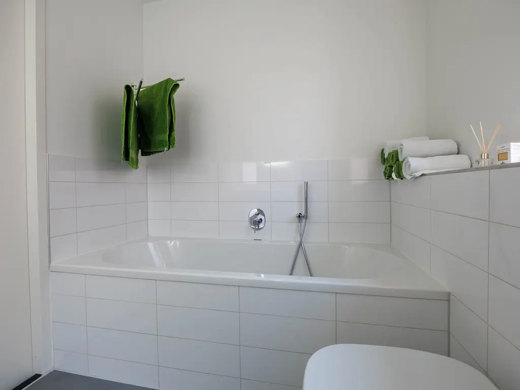 Ann Burtonstraat 12, Leiden