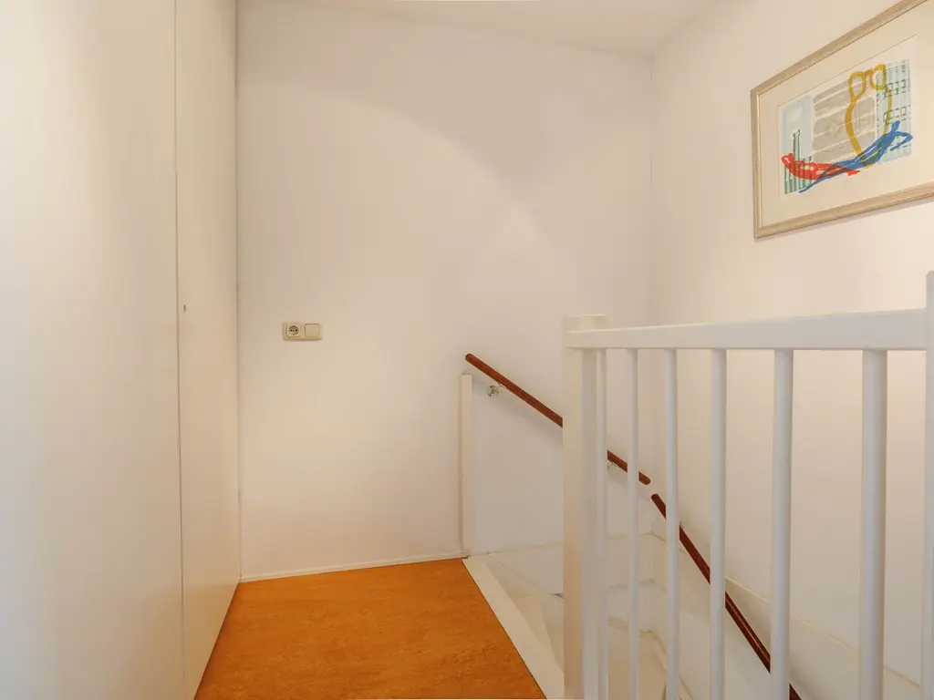 Ann Burtonstraat 12, Leiden