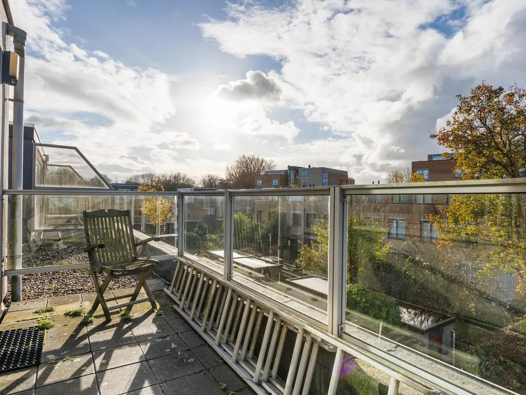 Ann Burtonstraat 12, Leiden