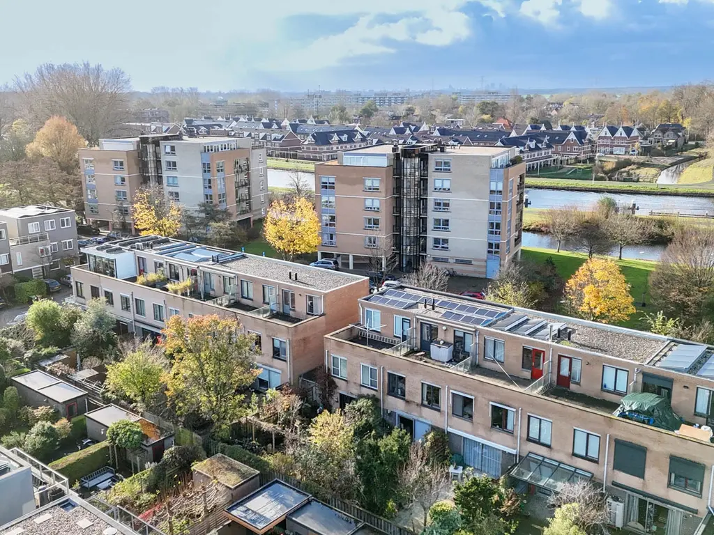 Ann Burtonstraat 12, Leiden