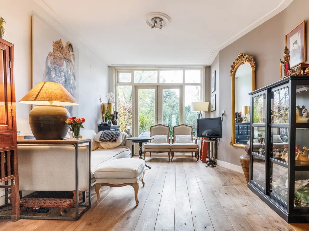 Hoge Rijndijk 97, Leiden