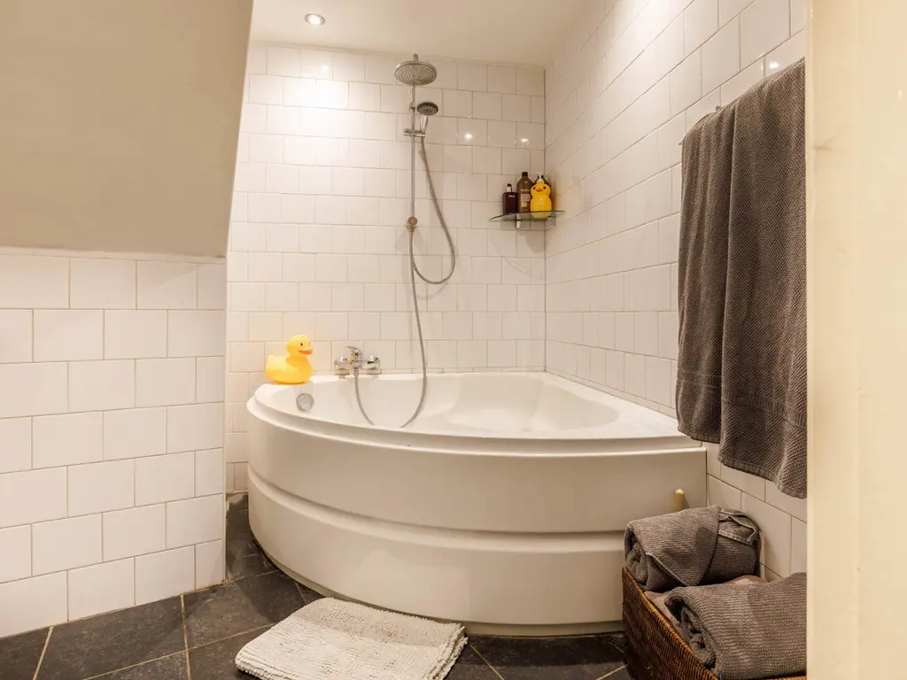 Hoge Rijndijk 97, Leiden