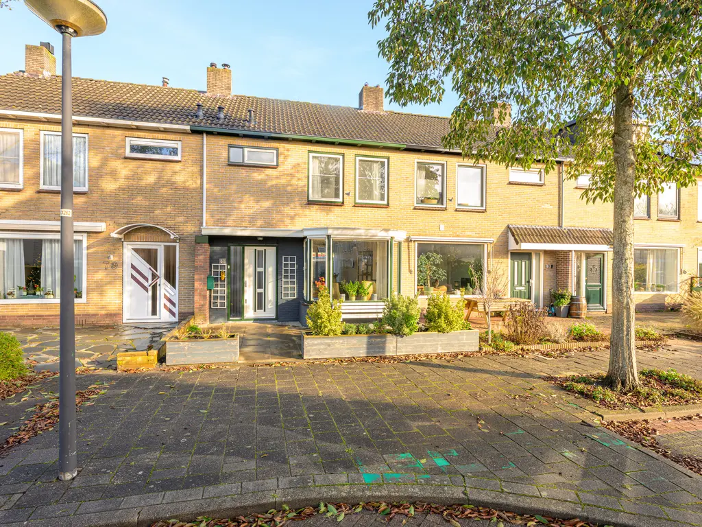 Elzenlaan 81, HEERHUGOWAARD