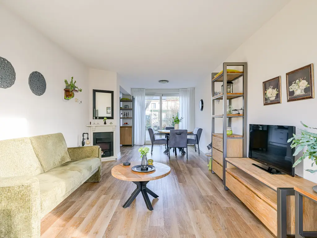 Elzenlaan 81, HEERHUGOWAARD