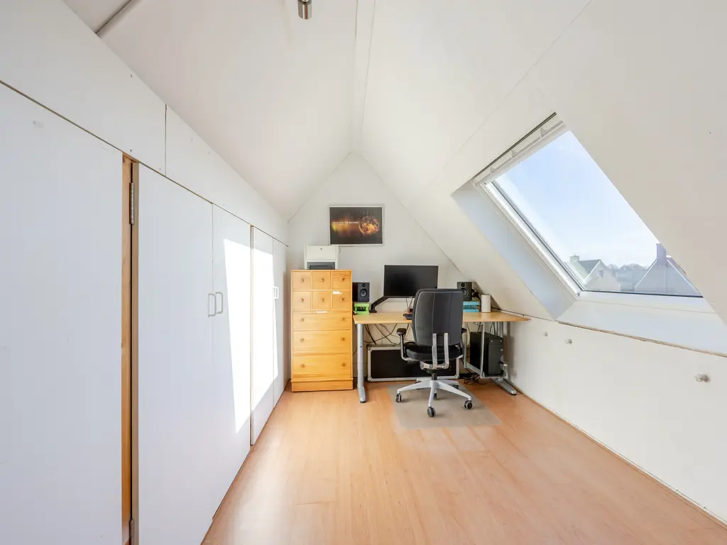 Weerterbos 92, HOOFDDORP