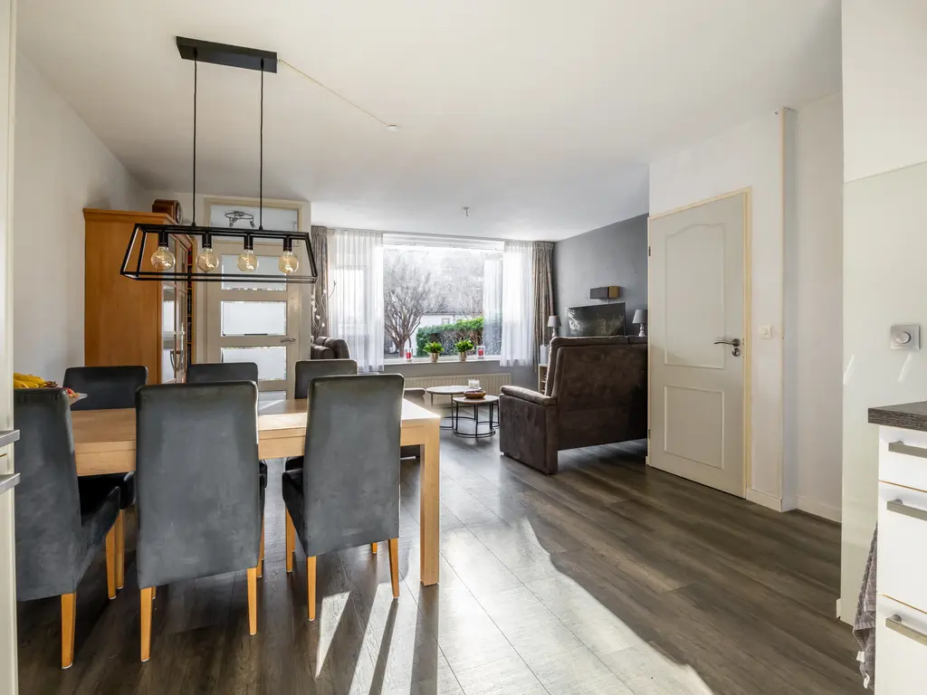 Weerterbos 92, HOOFDDORP