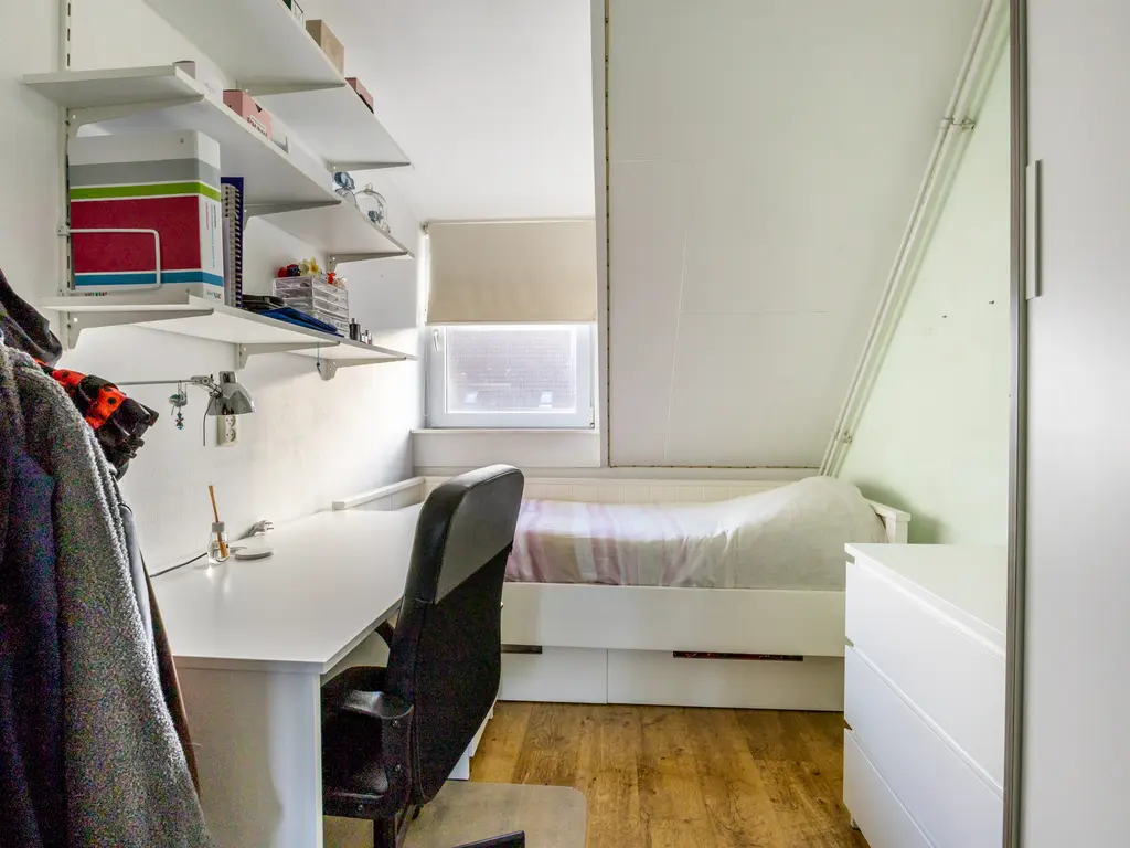 Weerterbos 92, HOOFDDORP