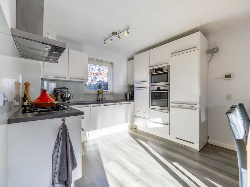 Weerterbos 92, HOOFDDORP