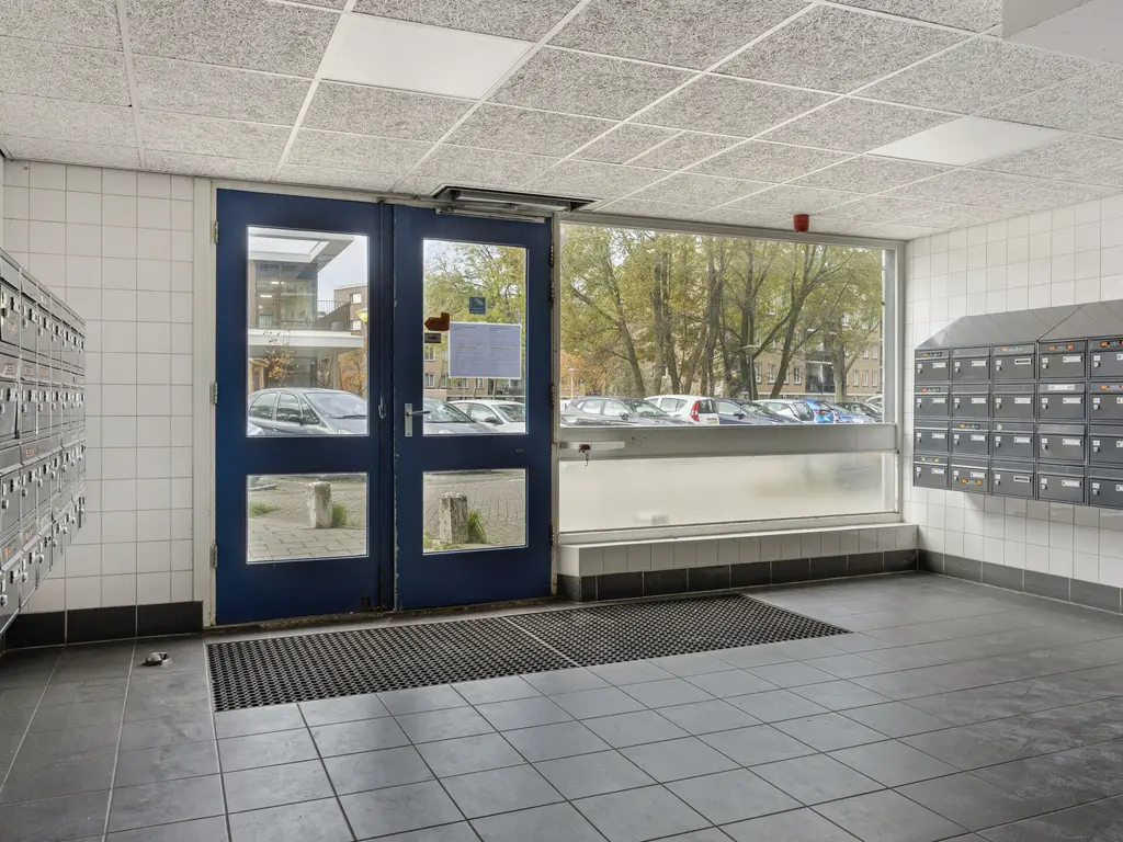 Gradaland 127, 'S-GRAVENHAGE