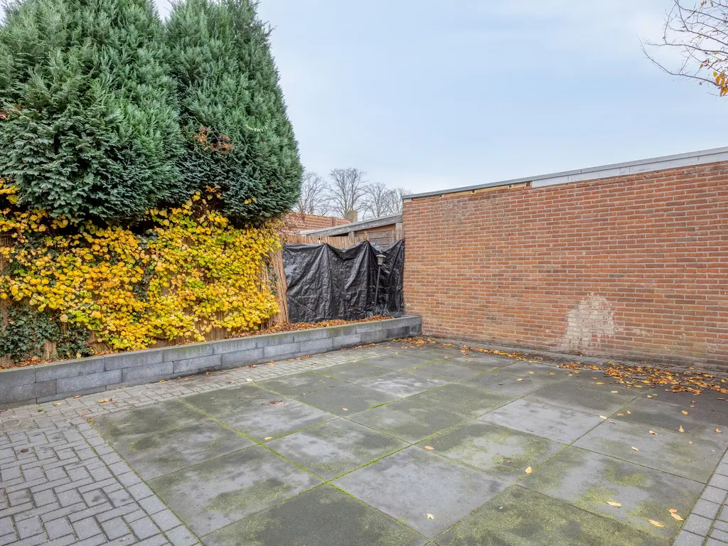 van Nispenstraat 98, GROESBEEK