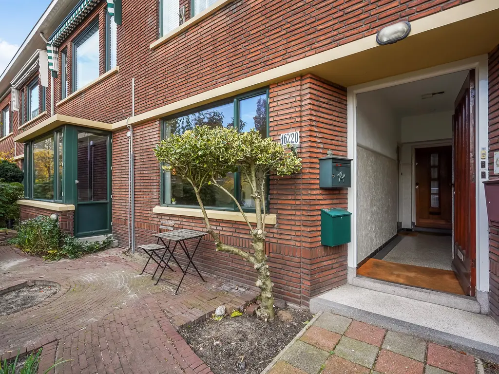 Westenburgstraat 20, Voorburg