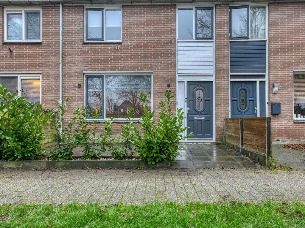 Nachtegaal 55, HOORN