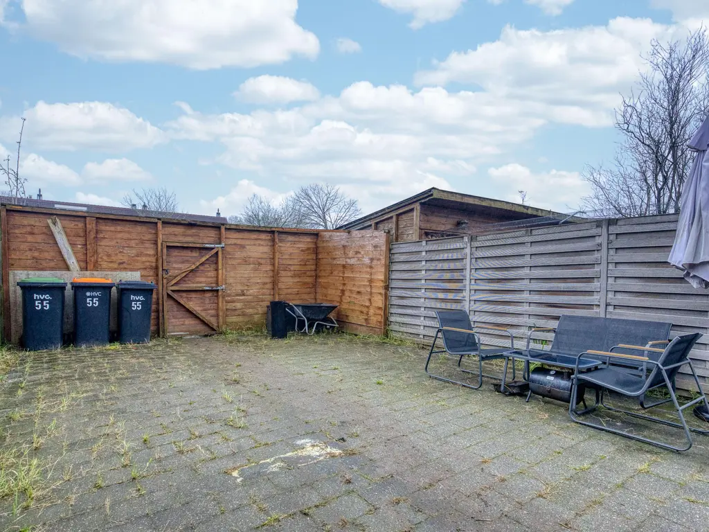 Nachtegaal 55, HOORN