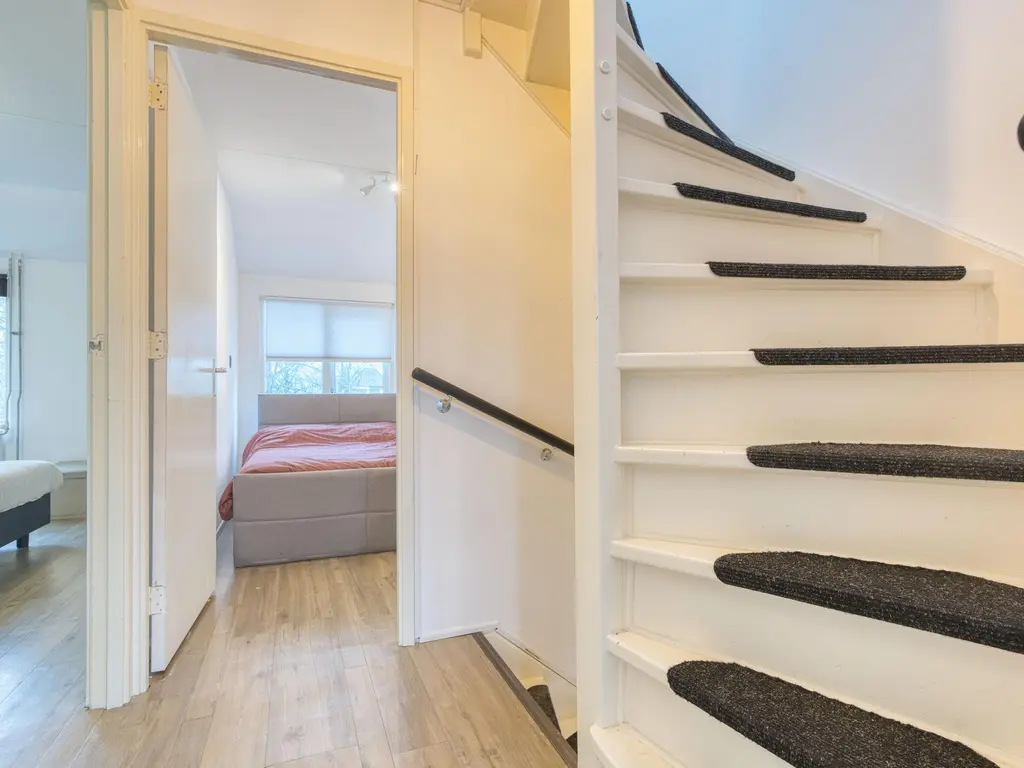 Nachtegaal 55, HOORN