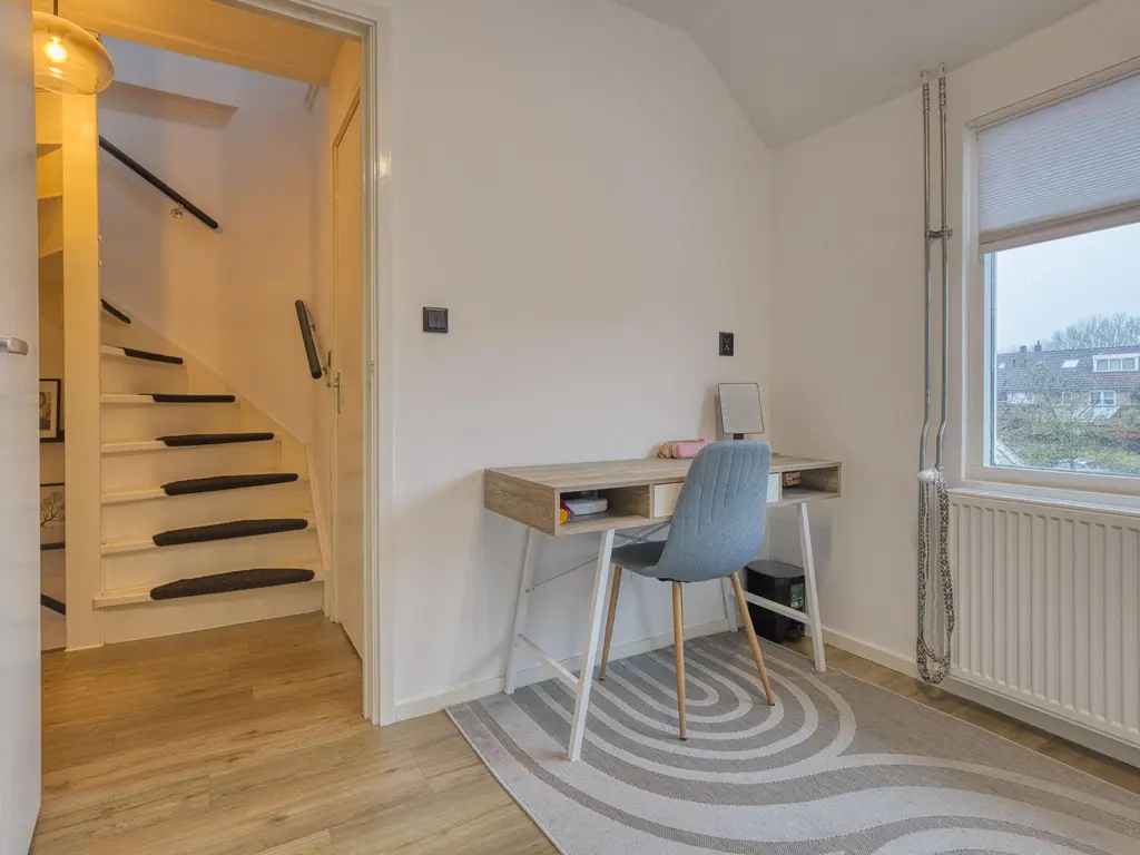 Nachtegaal 55, HOORN