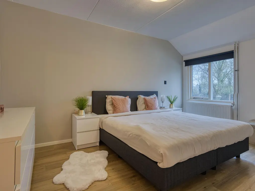 Nachtegaal 55, HOORN