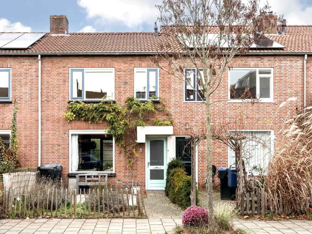 Meijelaan 8, Leiderdorp