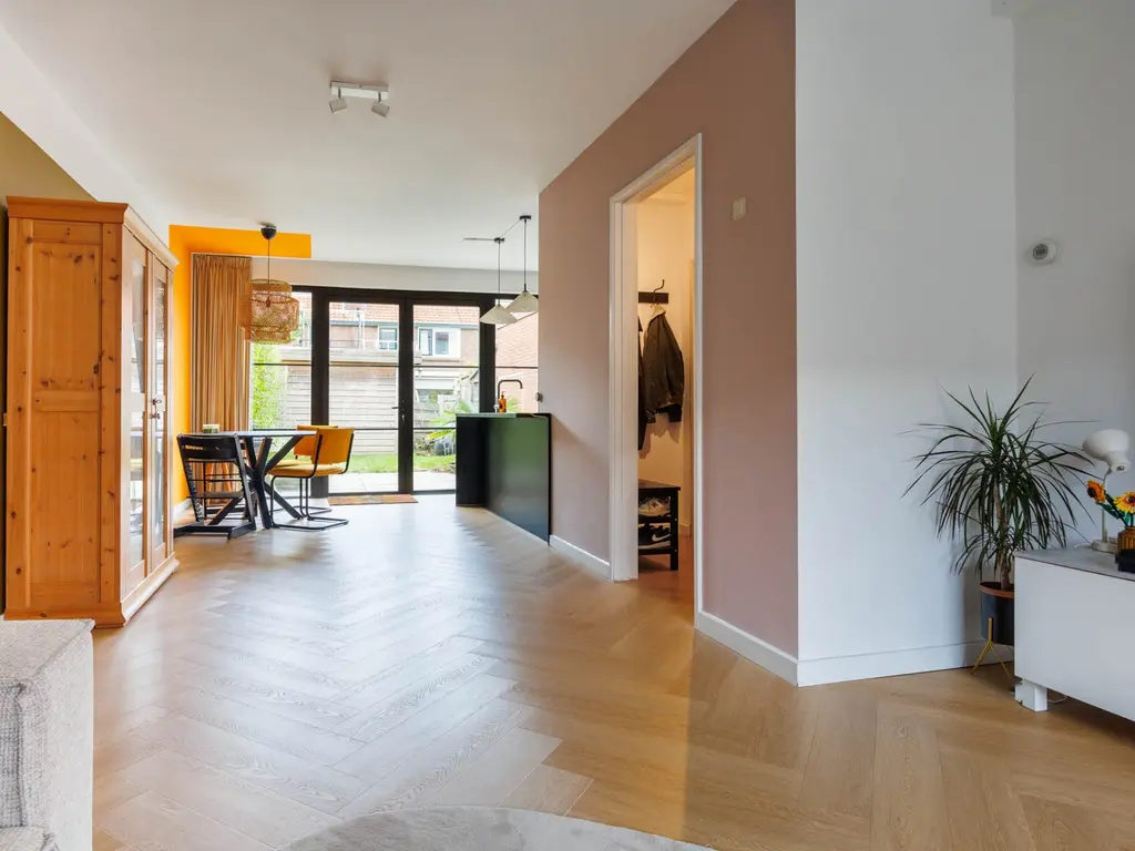 Meijelaan 8, Leiderdorp