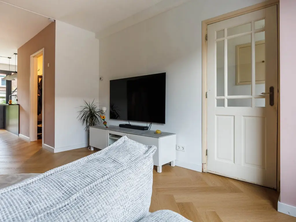 Meijelaan 8, Leiderdorp