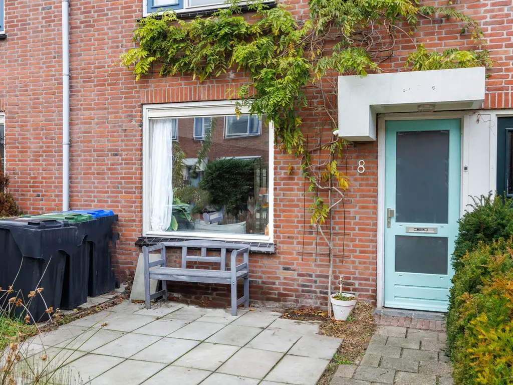 Meijelaan 8, Leiderdorp