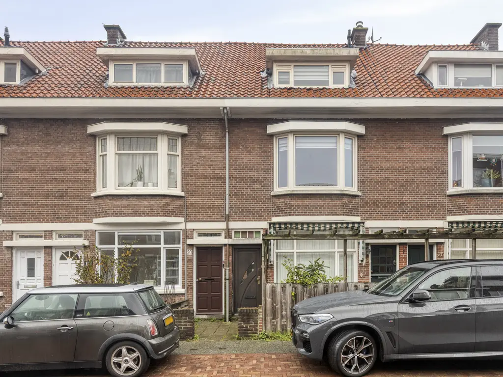 Dercksenstraat 22, 'S-GRAVENHAGE