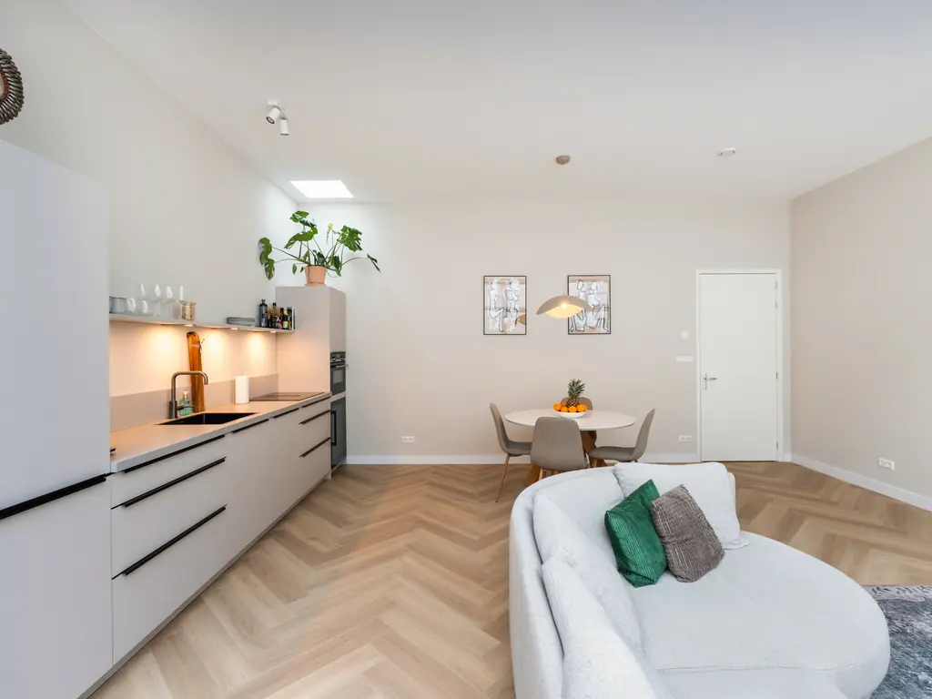 Graaf Jan van Nassaustraat 8A R, ROTTERDAM